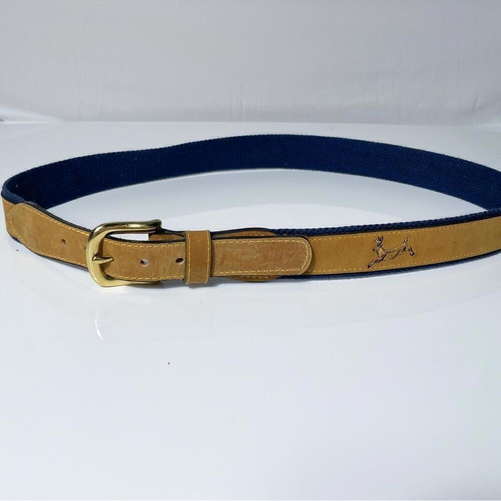 Field & Stream antelope embroidered Men's size 36 belt with canvas and leather